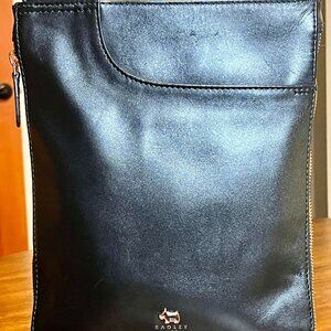 NEW Radley London Black Leather Crossbody Zip Around Expandable Bag Purse